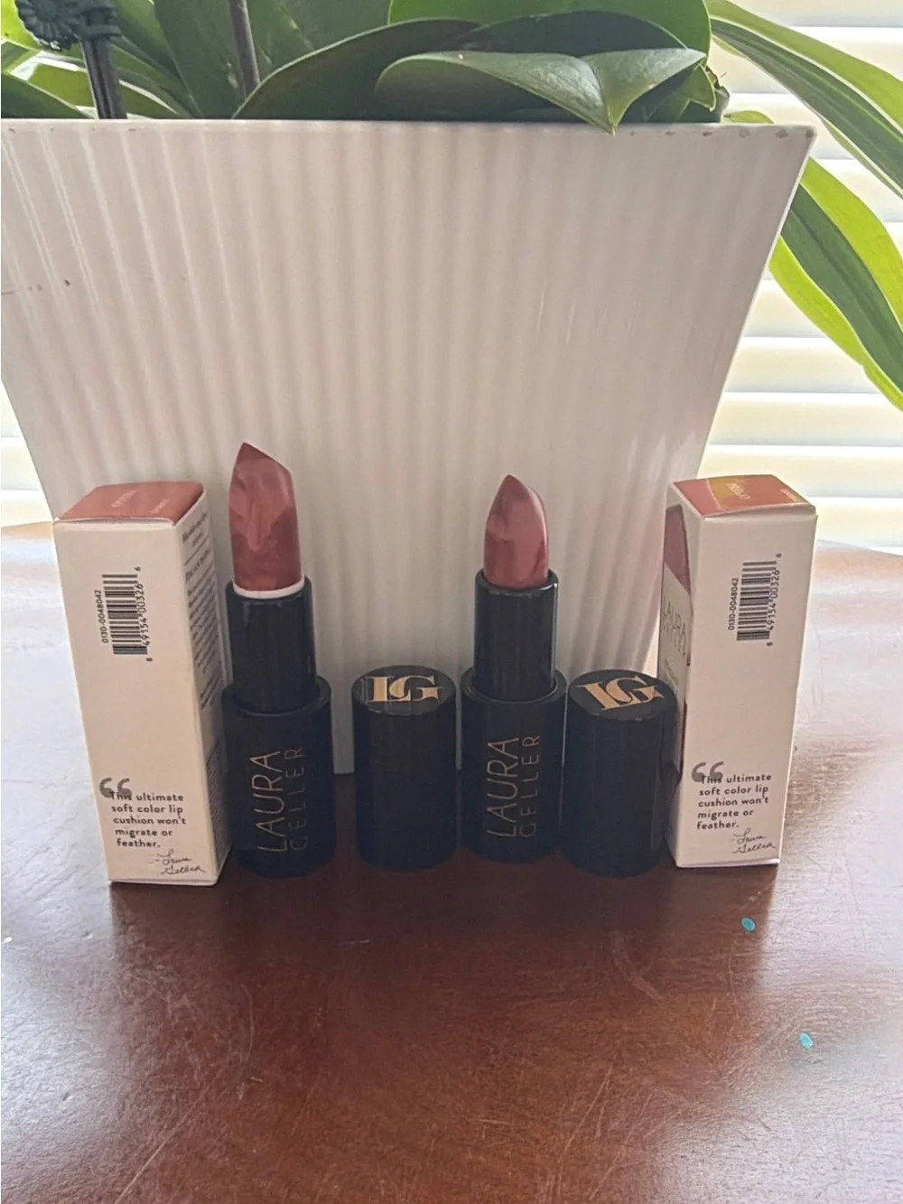Bundle ,of 2 ,Laura Geller Italian Marble Lipstick-Prego